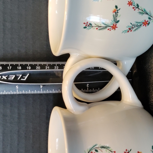 Ceramic "LOVE" mug--NWT - Picture 11 of 15